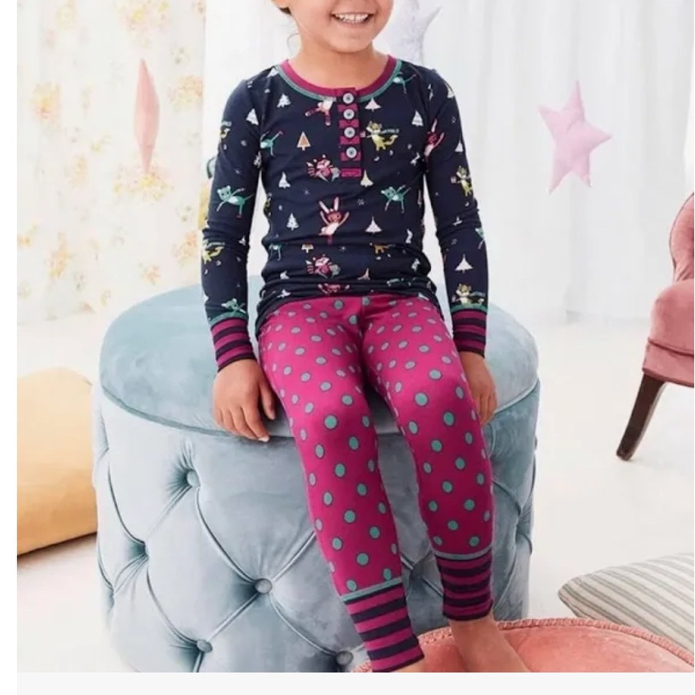 Matilda Jane On The Ice Pajama Set.Size 18-24 months. NWOT